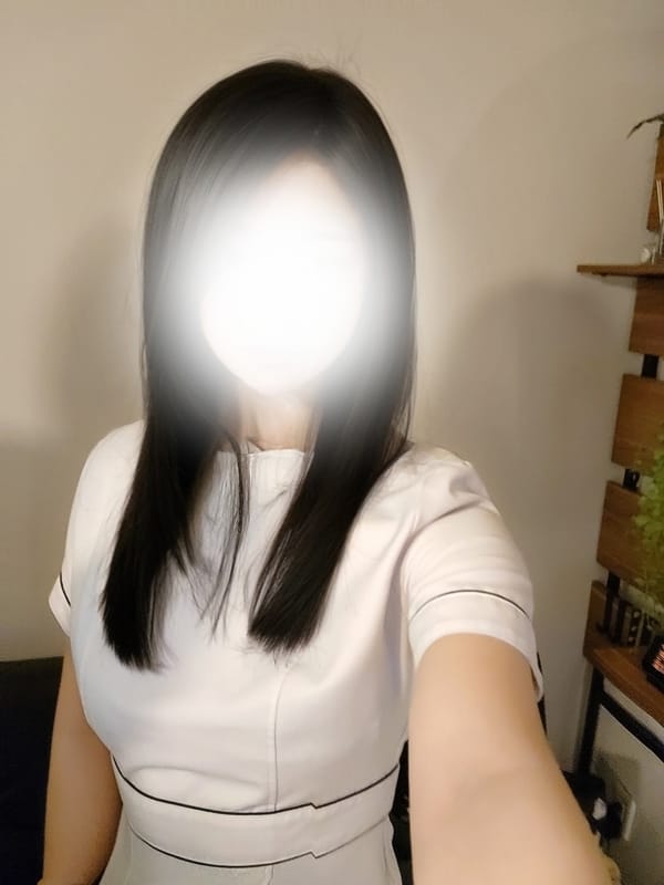 加賀 ちひろ