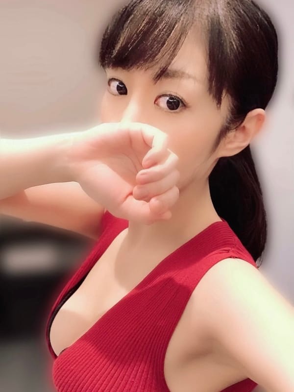 高樹夏帆|コレクション博多でおすすめの女の子