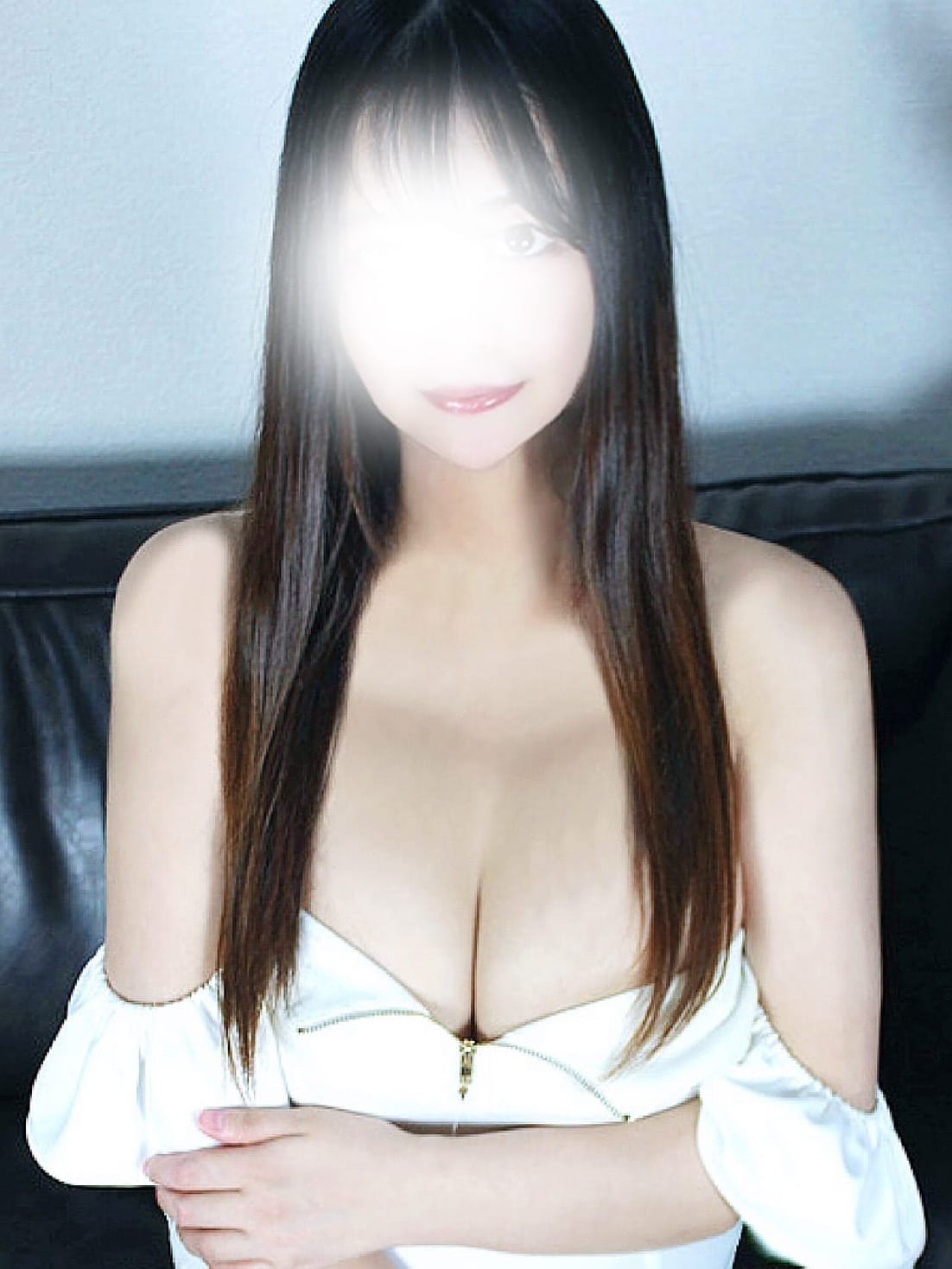 ひとみ|GIMLET～ギムレット～でおすすめの女の子