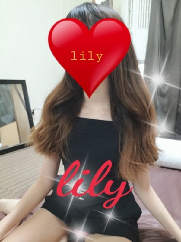 りり20代前半