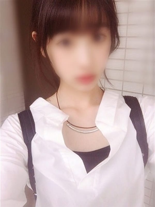 三宅 根子