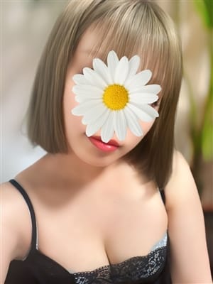 水無月あゆ