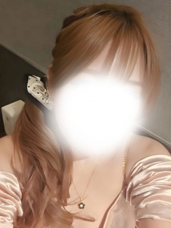 「初出勤です♡」04/03(金) 13:33 | 雪代まなみの写メ