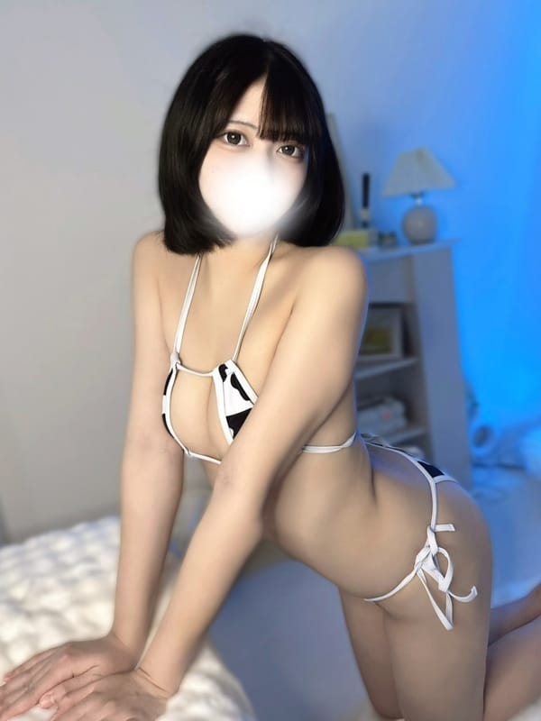 神谷 ろあ【お人形さんフェイス！！】