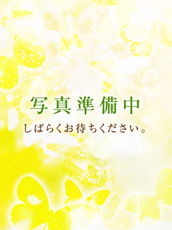 足立しずか|シークレットルームヒマワリで評判の女の子