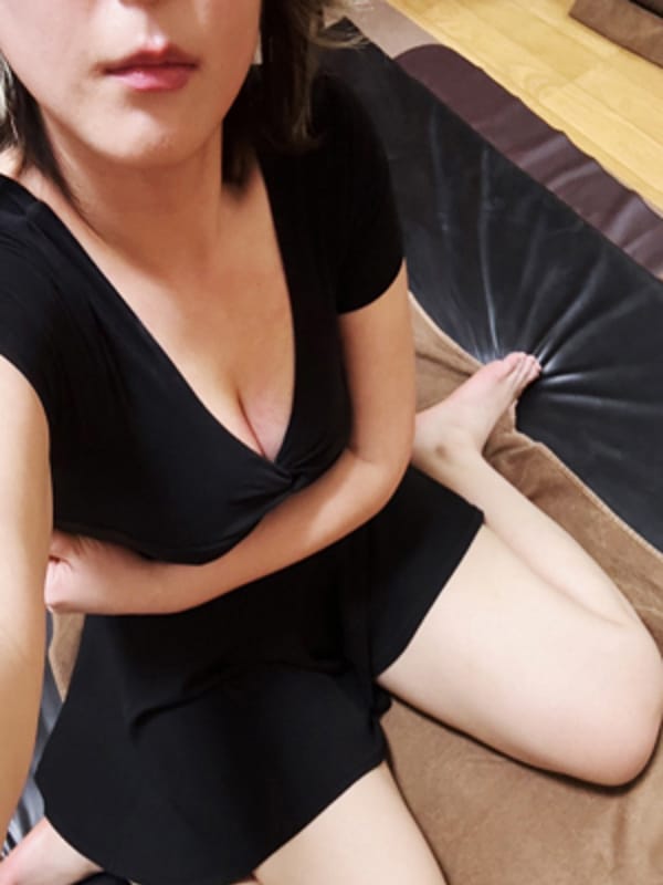 有田　こなつ|Agu～アグでおすすめの女の子