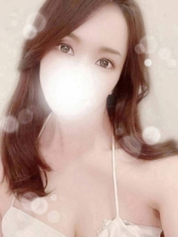 橘 夕希|Pure Whiteでおすすめの女の子