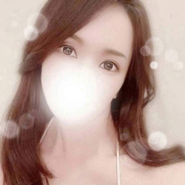 橘 夕希 | Pure White(四条烏丸・烏丸御池・京都駅)