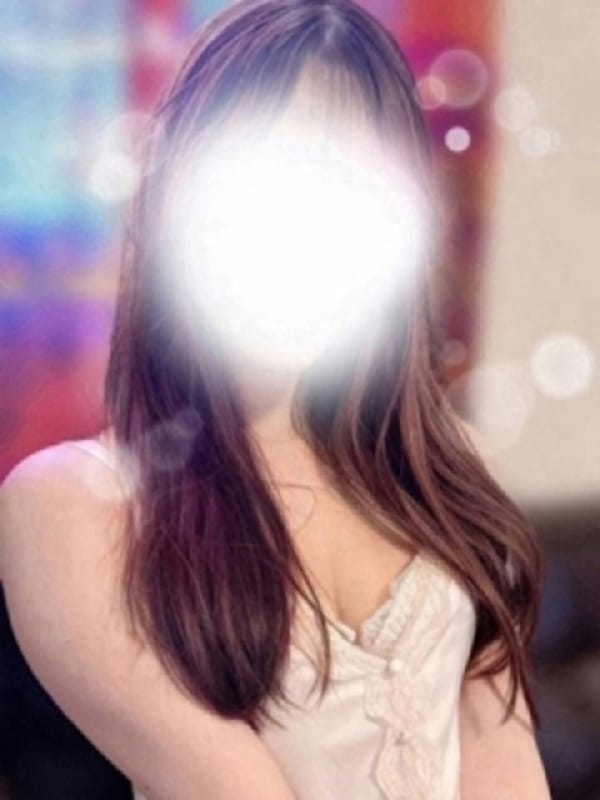 平井　める|Pure Whiteでおすすめの女の子