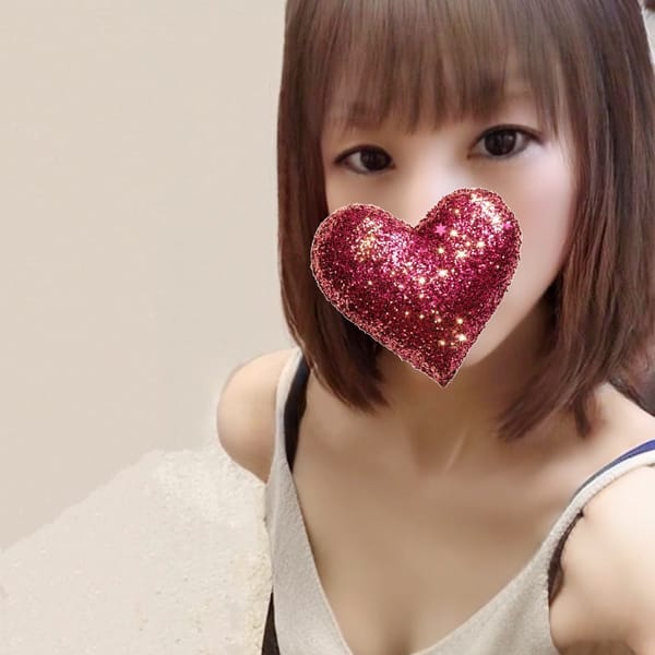 るな【そっと寄り添う、色白の癒し】 | AQUA(名古屋)