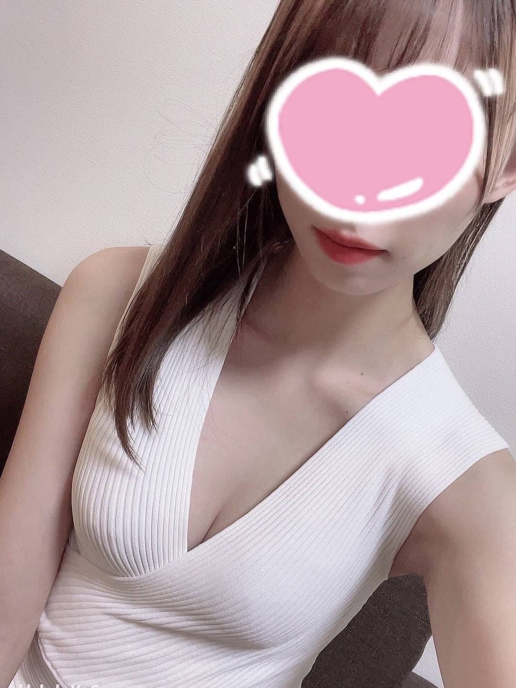 篠崎 のあ