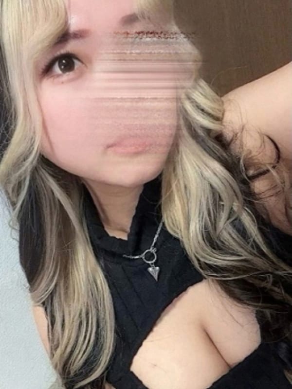 朝丘える