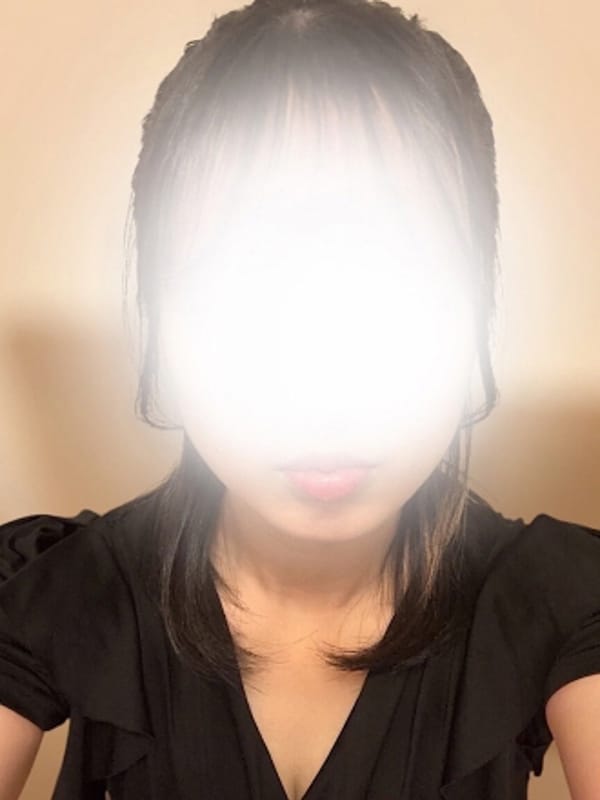平松しづね