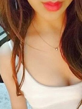 新山|C.r.e.a.mで評判の女の子