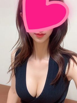 山本|C.r.e.a.mで評判の女の子