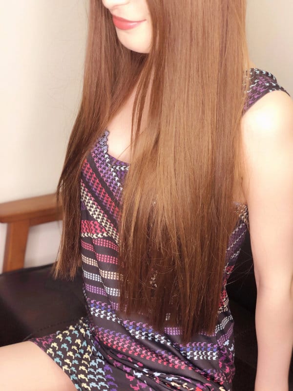 田中りさ|Kal Eidos カルエイドス 上野店で評判の女の子