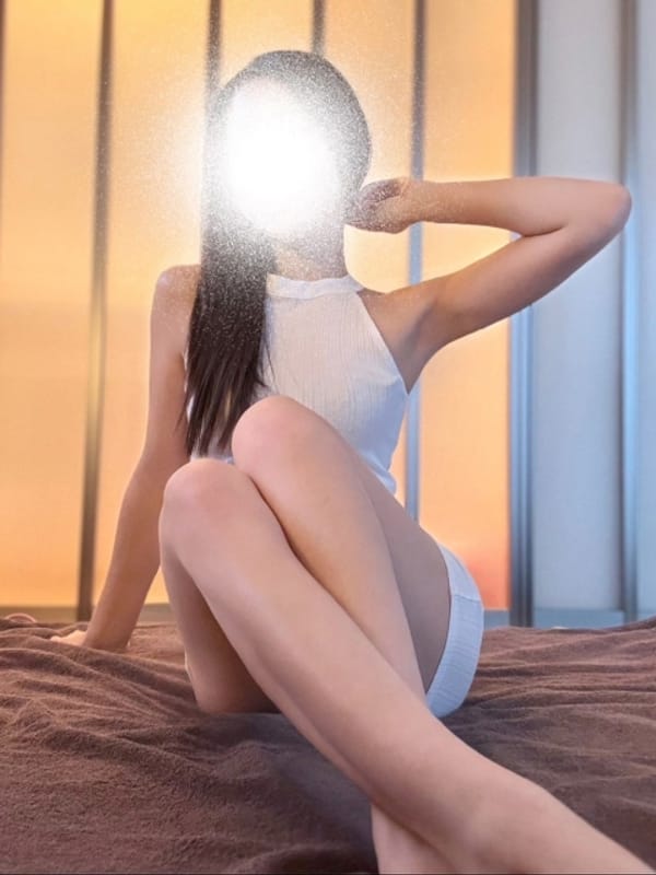 白鳥あすか|Vicca+plus.（ヴィッカプラス）でおすすめの女の子