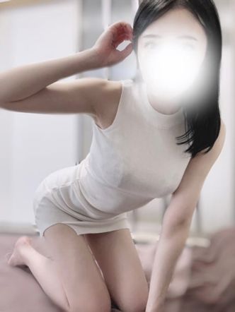真白まりん|Vicca+plus.(ヴィッカプラス)でおすすめの女の子