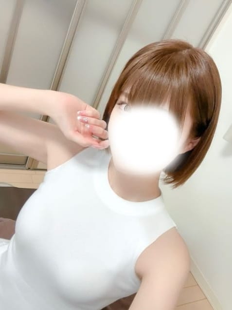 鹿乃ななみ|Vicca+plus.（ヴィッカプラス）で評判の女の子
