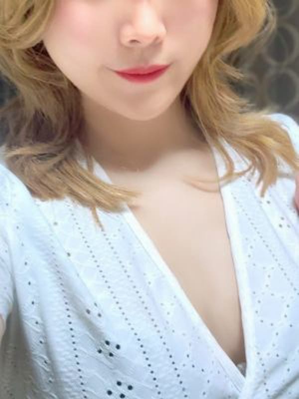 山本 なこ