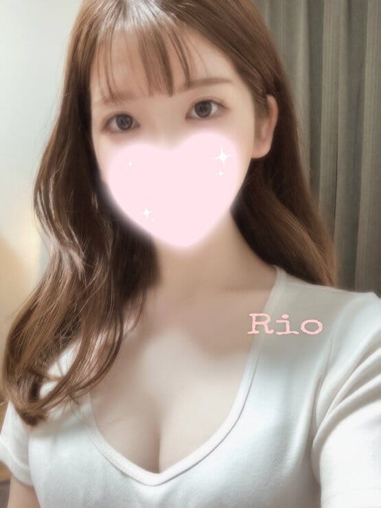 りお|VIADITE（ビアディーテ）で評判の女の子