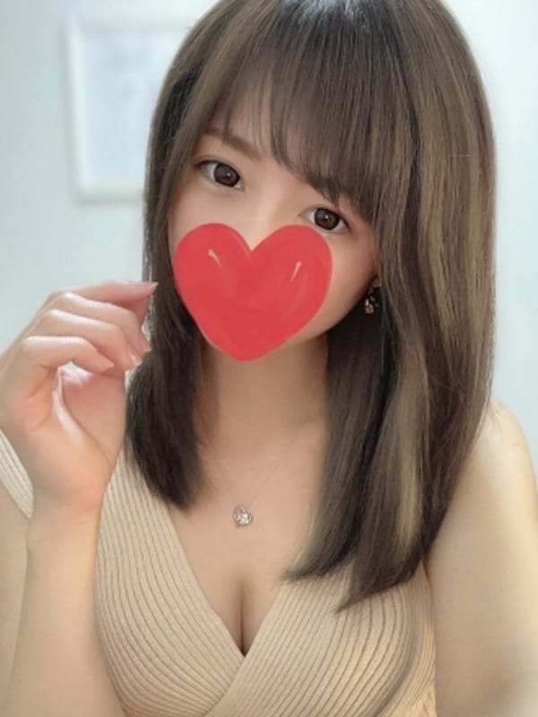 橋本 しおん|武蔵小杉ロイスでおすすめの女の子