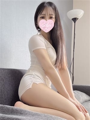 あいな