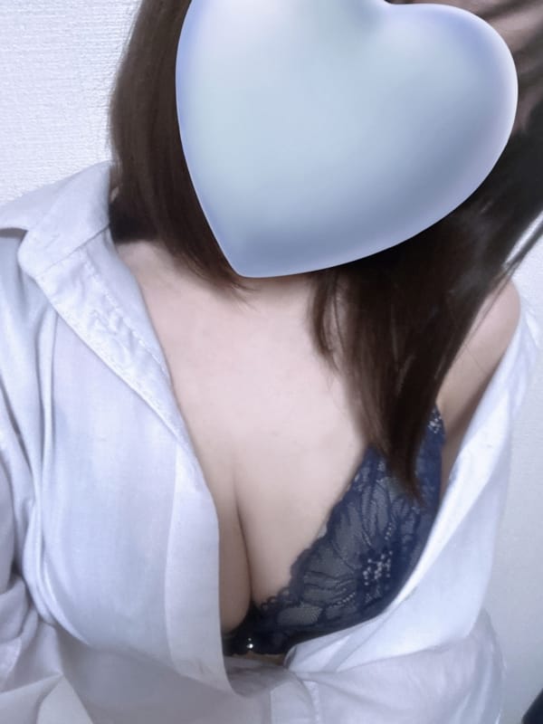 奈緒～なお～【清楚なお姉さんは好きですか？】