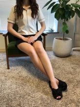 岡村 実奈|Velonica and cradle(ヴェロニカ アンド クレイドル)でおすすめの女の子