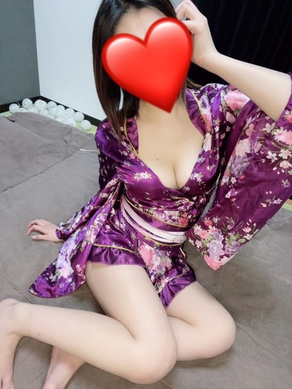 里桜（りお）|優楽亭で評判の女の子