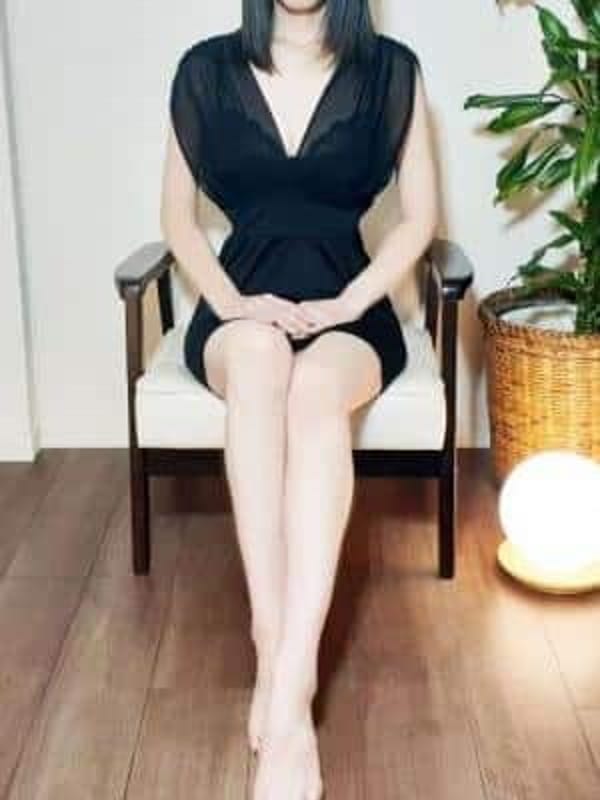 山中ゆうみ|ザギン - THE★GIN 銀座本店でおすすめの女の子