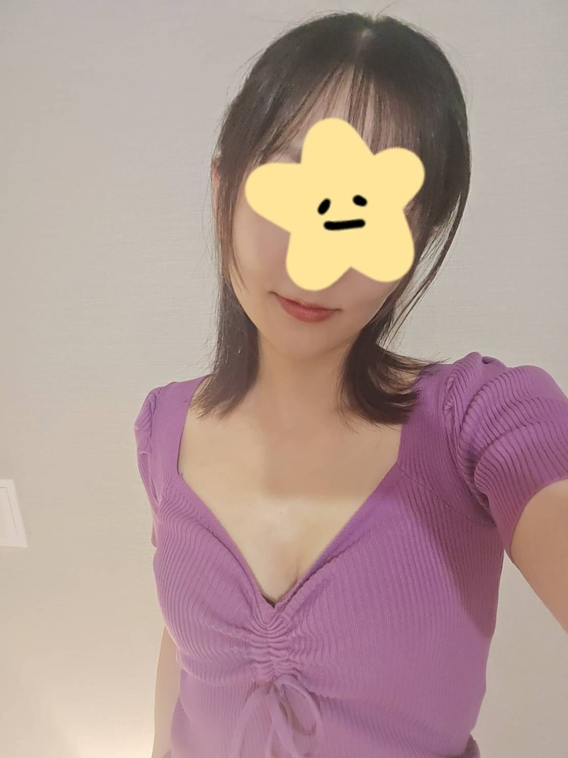 水瀬ひなこ|らんぷグループ三ノ輪店で評判の女の子