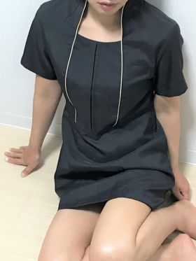 あん|新大阪メンズエステで今すぐ遊べる女の子