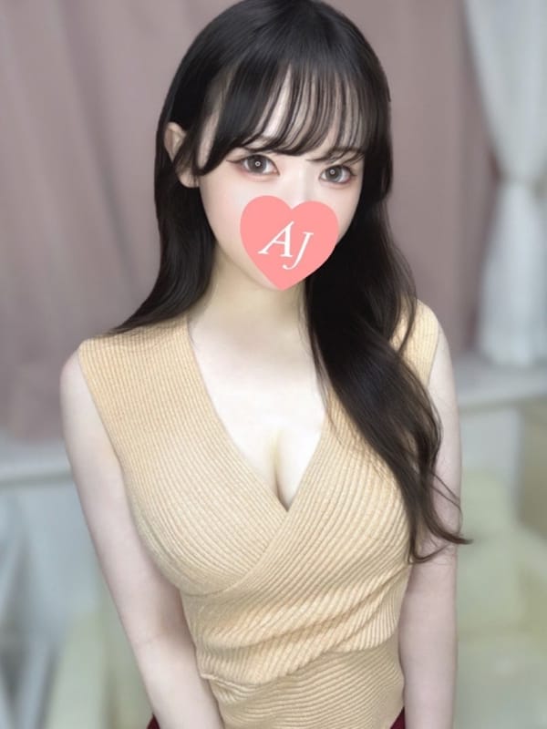 四葉 まや【アイドル級美女・スタイル抜群】