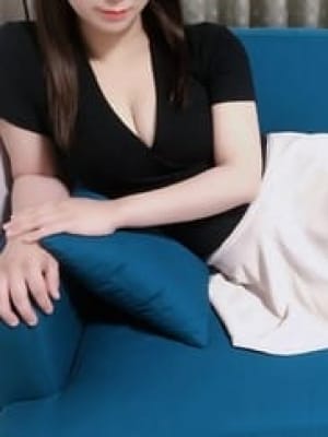 香坂|ROYAL SPA（ロイヤルスパ）でおすすめの女の子