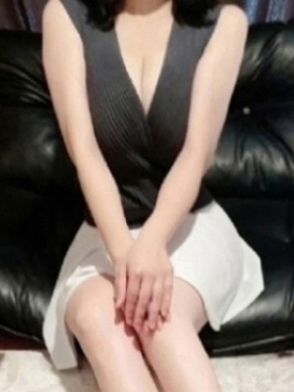 本条みくり