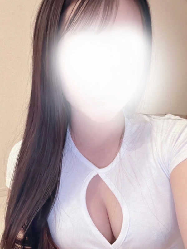 桃瀬 こころ