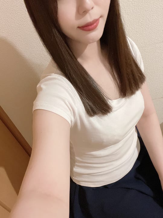 岸山みり|らんぷグループ巣鴨店でおすすめの女の子