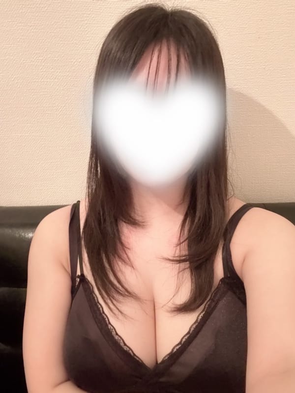 かのん|matom新宿御苑でおすすめの女の子