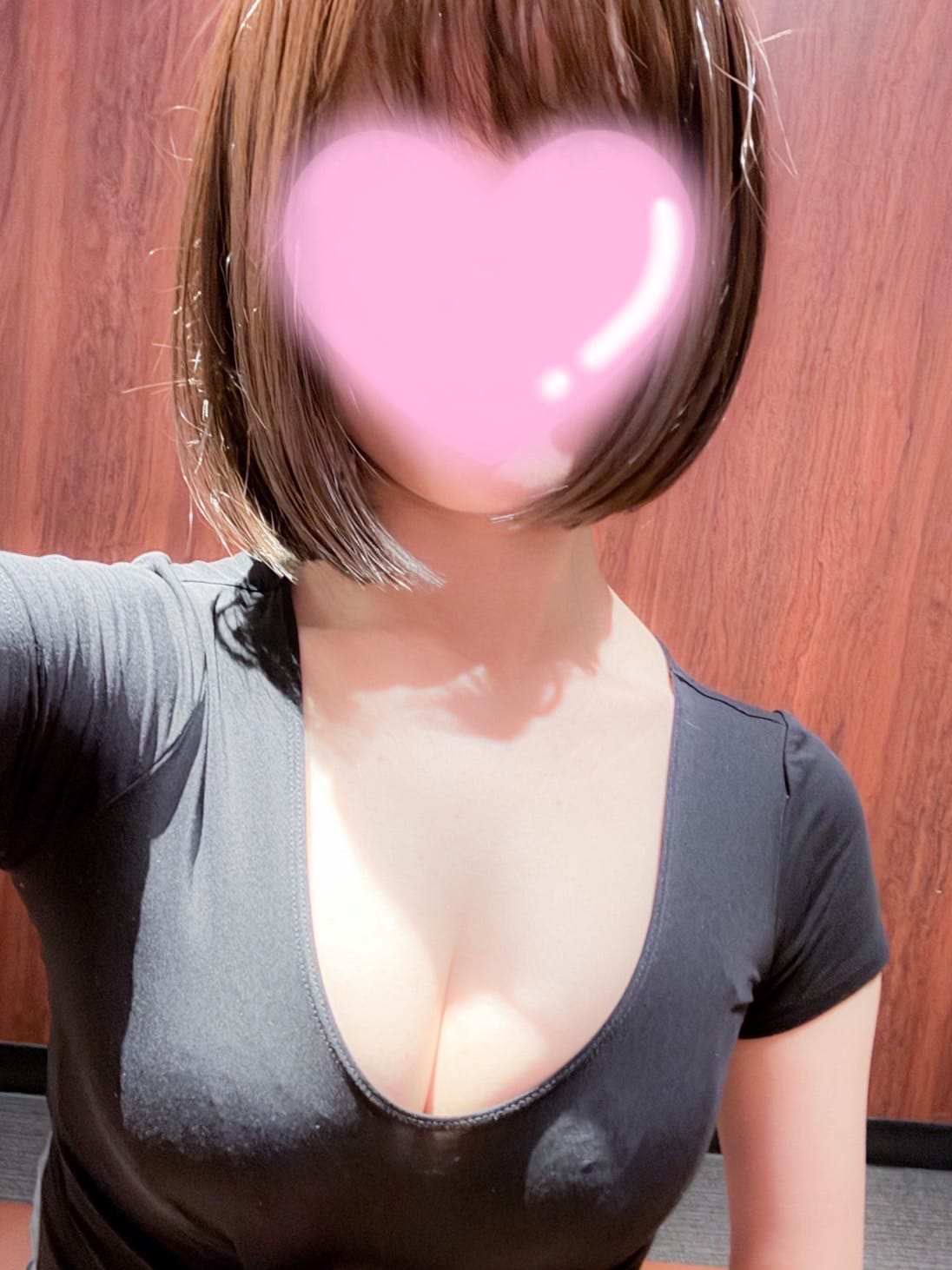 優木 まい|上野御徒町・秋葉原・神田・末広町・湯島・浅草メンズエステ ロイヤルスパでおすすめの女の子