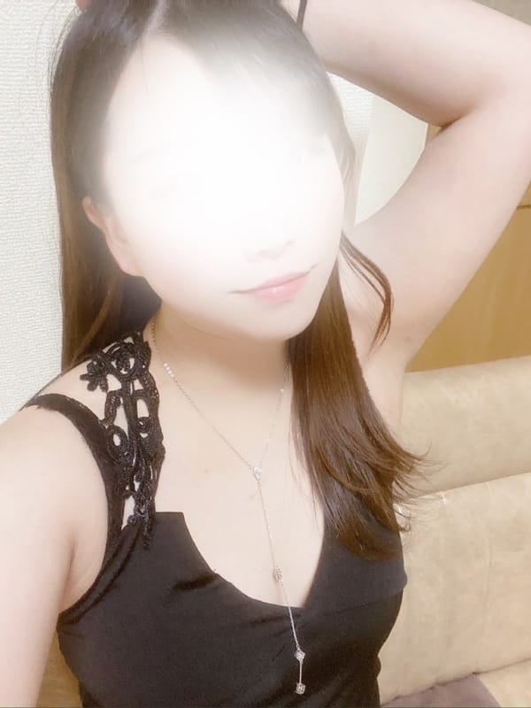 滝沢 かるあ【キレカワ♪ギャル秘書♪】