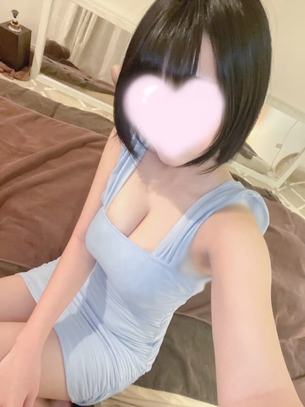 一ノ瀬 ゆあ【 アイドル級美少女♪】