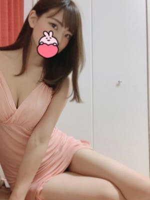 西野みゆ|三茶美人で評判の女の子