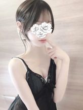 葉月さとみ|クリームソーダでおすすめの女の子