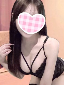 篠原あや|クリームソーダで評判の女の子