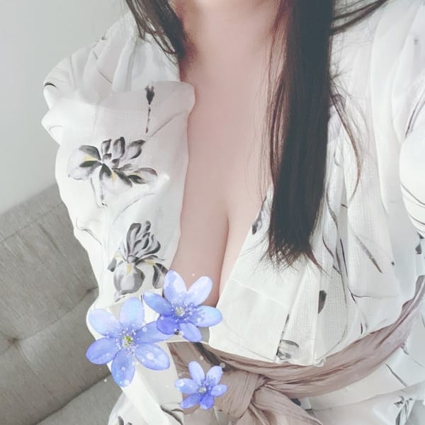 なつき【溢れ出るフェロモン♪】 | Mother's(福岡市・博多)