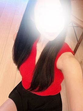 夏目しほ|Chloeで評判の女の子