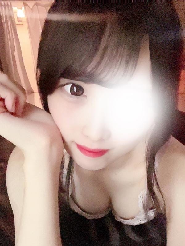 美月ゆあ