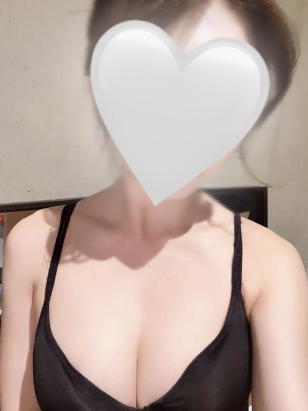 成美かれん