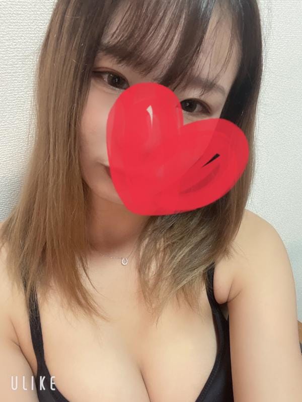 桜庭めいさ